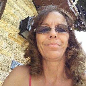 Meet your Posher, Carla